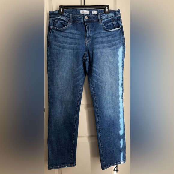 KanCan Denim - KanCan Women's Straight Leg Jeans in Blue mid rise relaxed fit 29 casual school